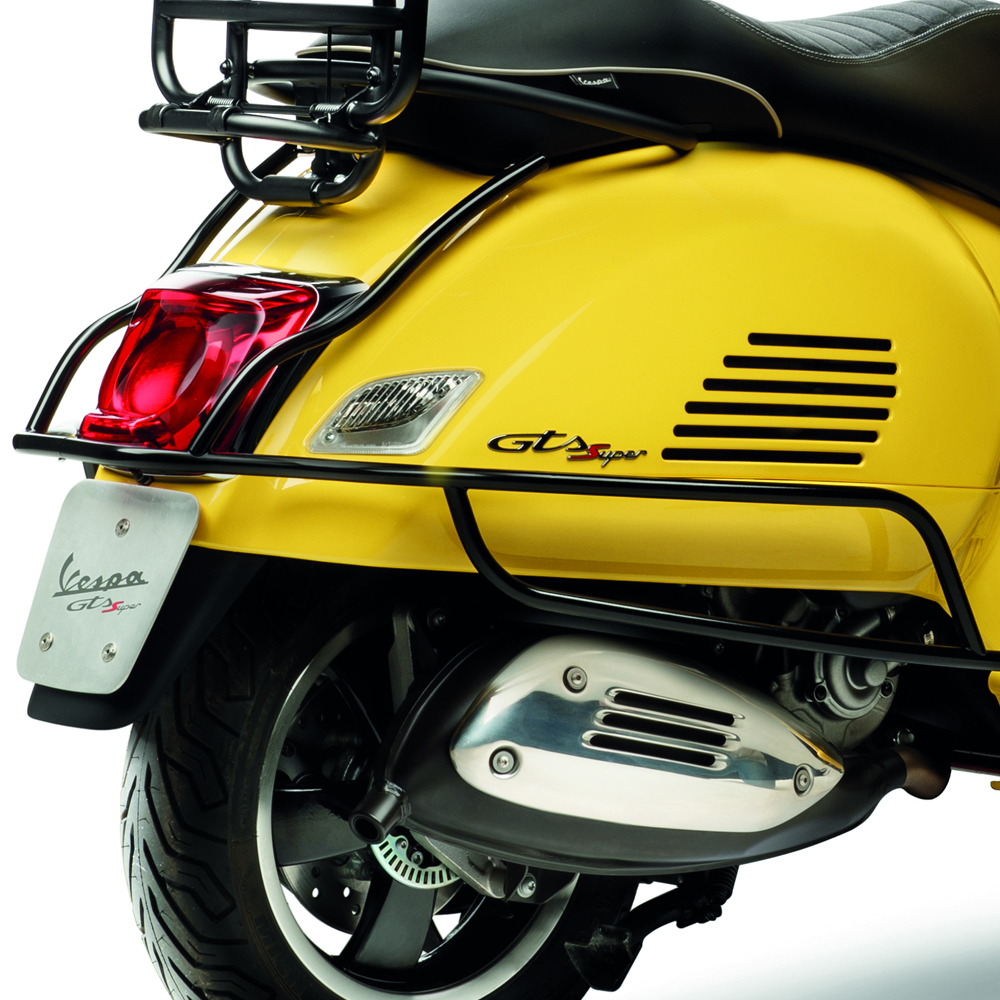 Achter crash bar zwart voor Vespa GTS